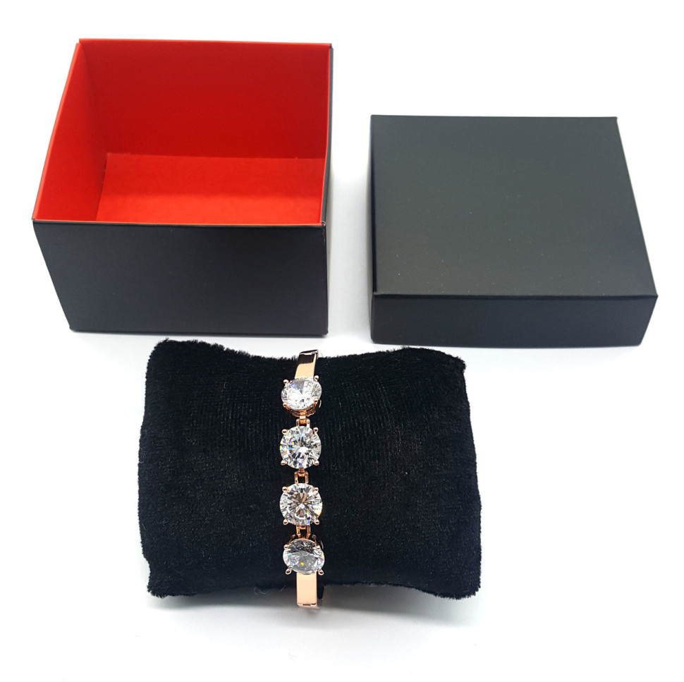 Подарункова коробочка 8х8 см black